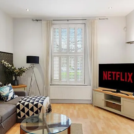 Сasa de vacaciones 3 Bedroom Townhouse On Harrogate's Famous Stray *